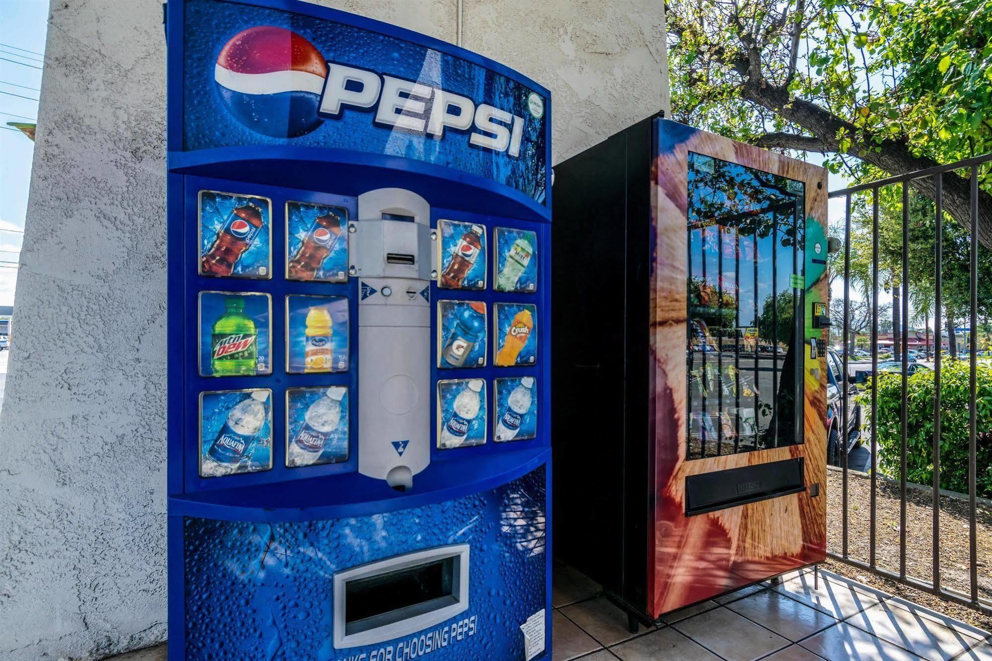 Motel 6-Redlands, Ca Eksteriør bilde