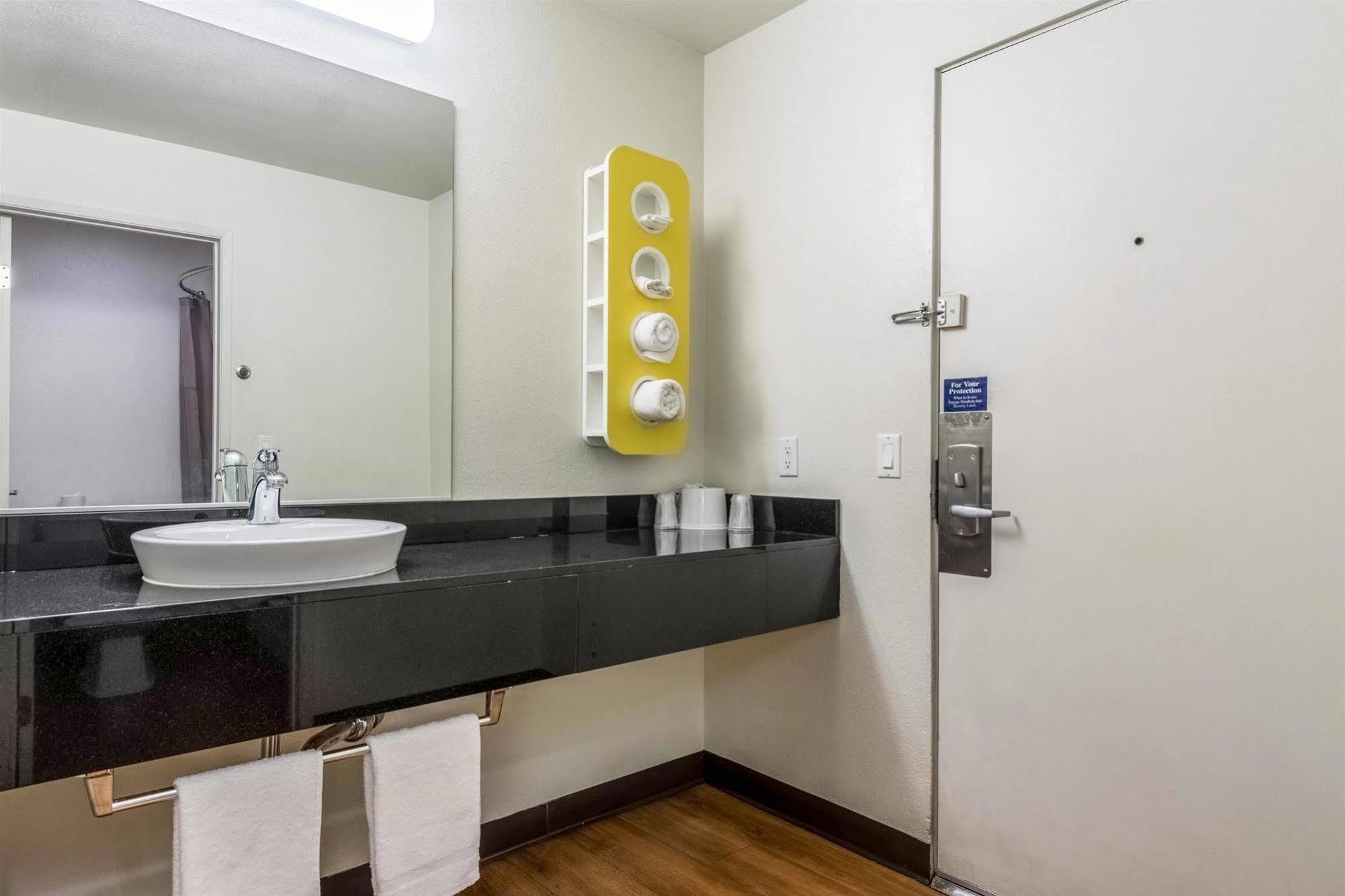 Motel 6-Redlands, Ca Eksteriør bilde
