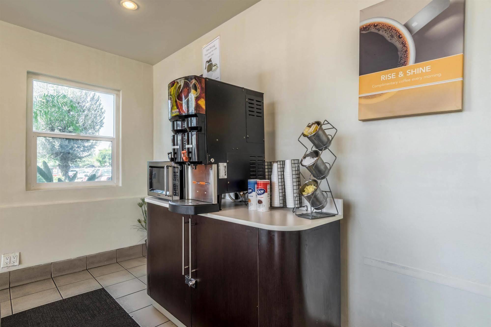 Motel 6-Redlands, Ca Eksteriør bilde