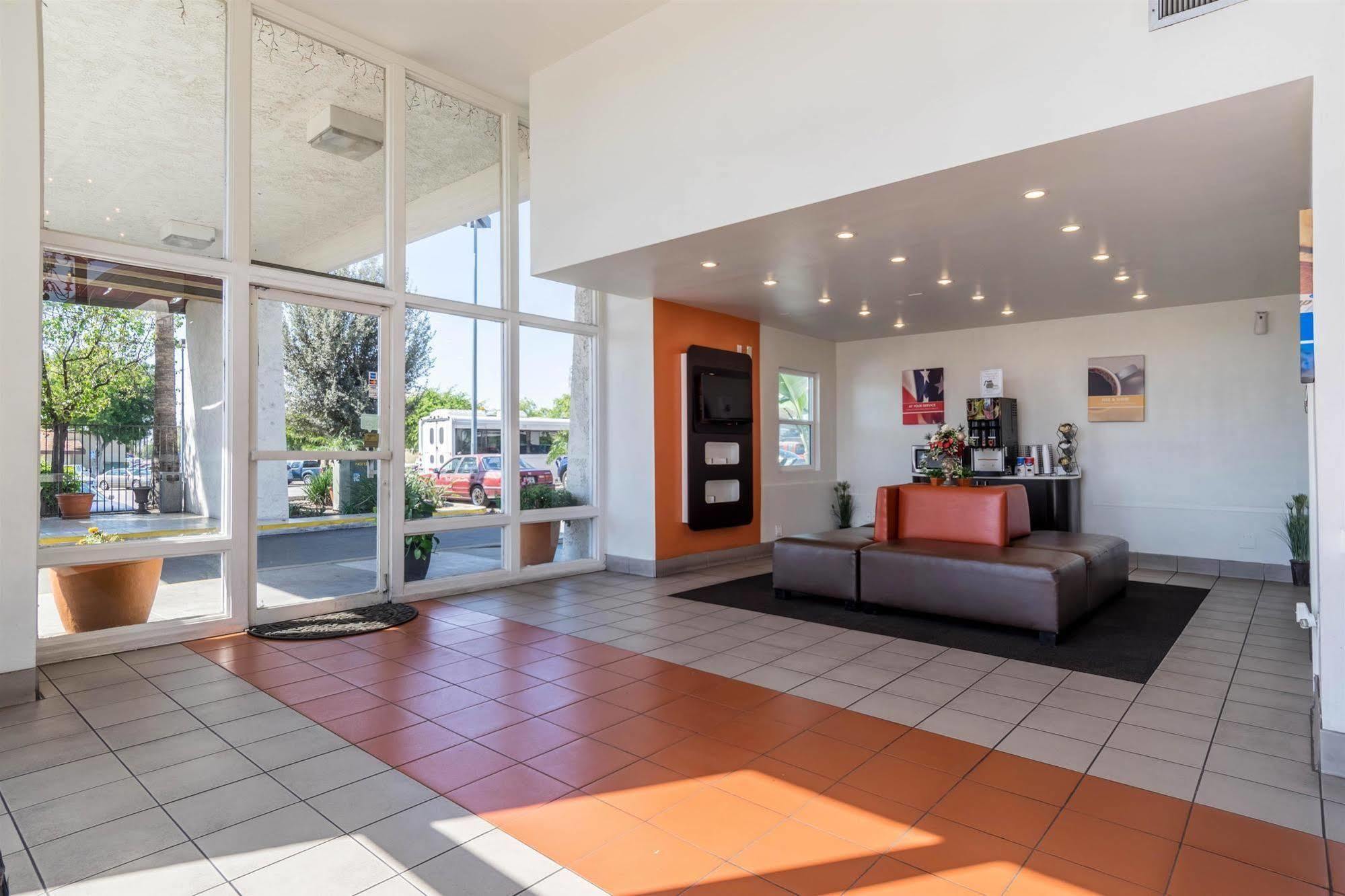 Motel 6-Redlands, Ca Eksteriør bilde