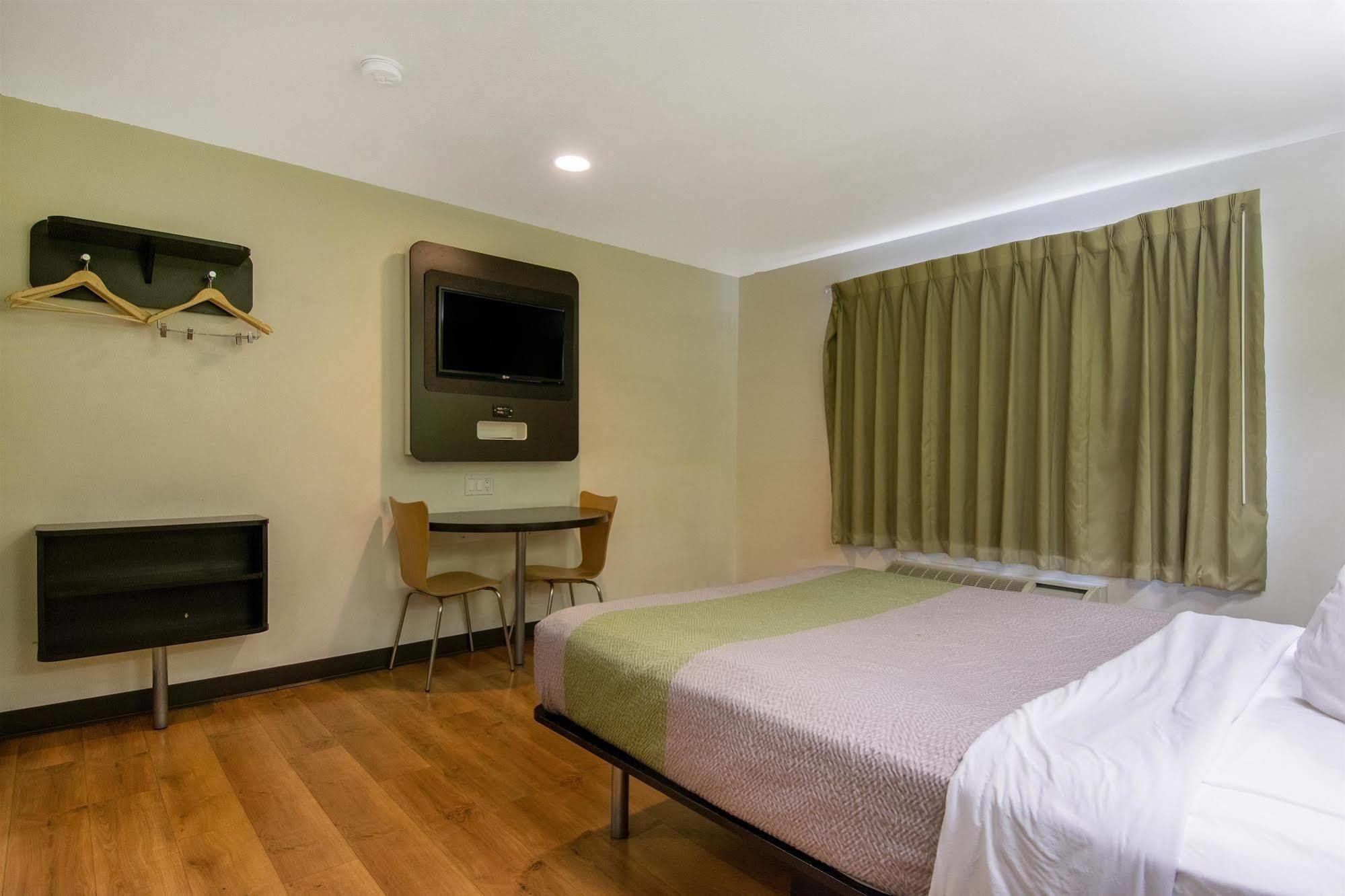 Motel 6-Redlands, Ca Eksteriør bilde