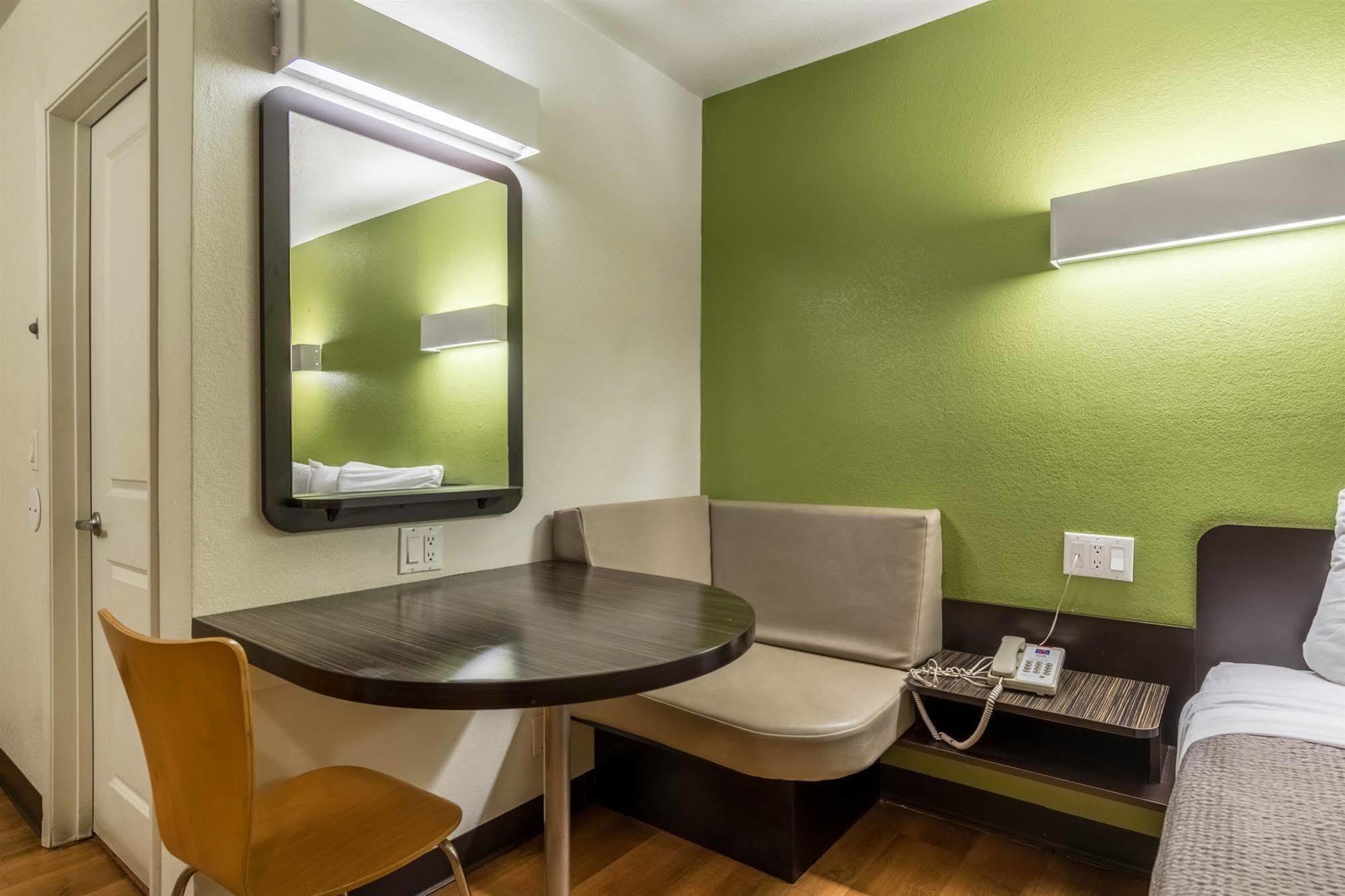 Motel 6-Redlands, Ca Eksteriør bilde
